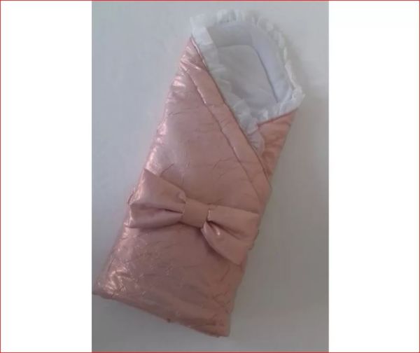 Одеяло конверт на выписку, цвет розовый